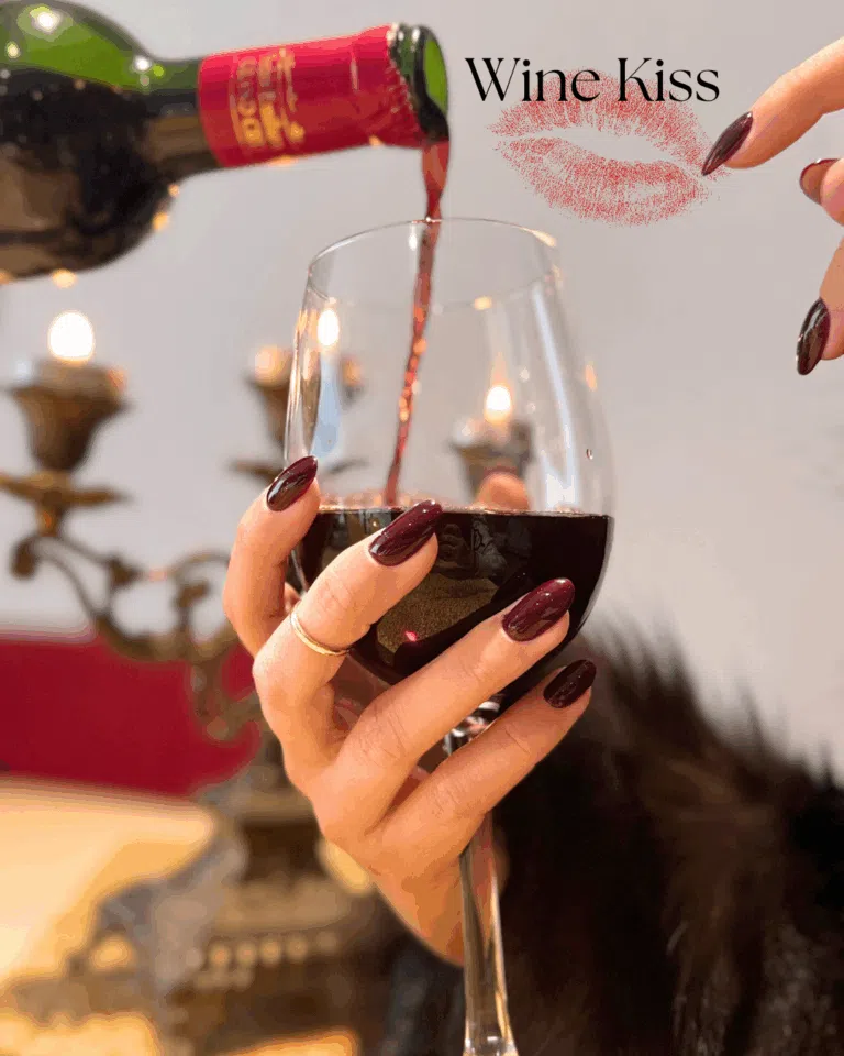 Vernis semi-permanent – Wine kiss – 15ml 